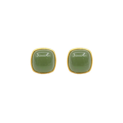 Elegant Gold Earring for Every Occasion