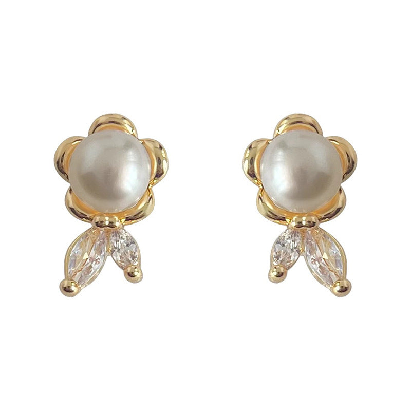 Elegant Pearl Earring for Every Occasion