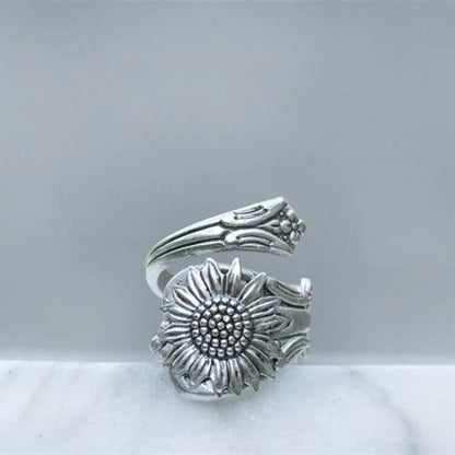 Elegant Silver Ring for Every Occasion