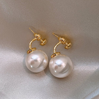 Elegant Pearl Earring for Every Occasion