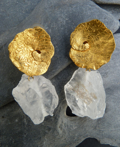 Charming Earring for Any Occasion