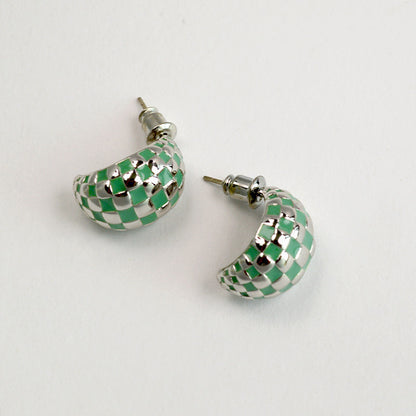 Vintage Handmade Gold Earring