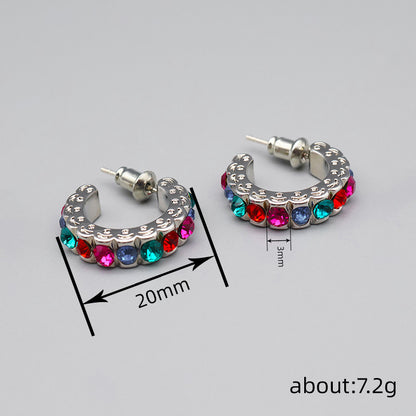 Charming Earring for Any Occasion