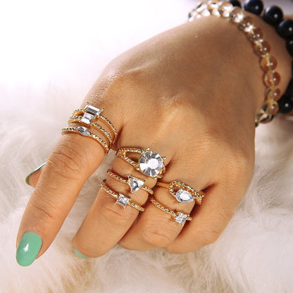 Beautiful Gold Set with Unique Style