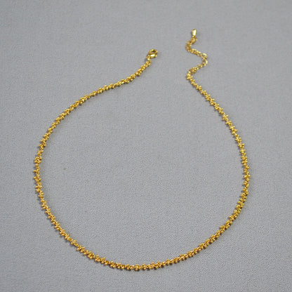Romantic Gold Necklace for Special Moments