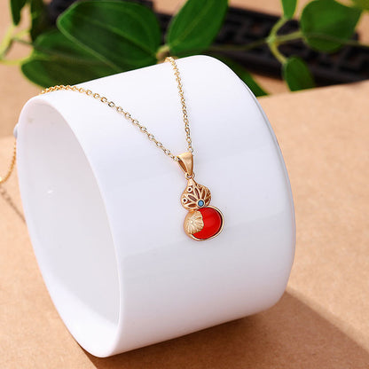 Charming Gold Necklace for Any Occasion
