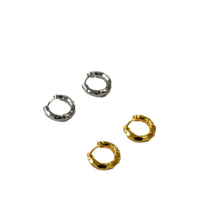 Beautiful Gold Earring with Unique Style
