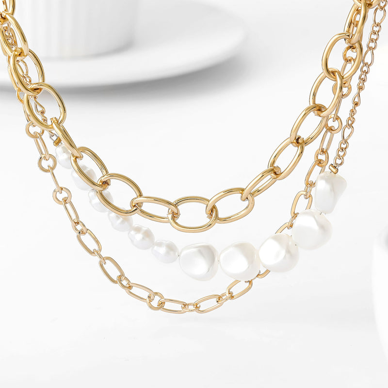Classic Gold Necklace with Timeless Appeal