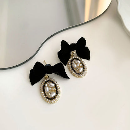 Elegant Pearl Earring for Every Occasion