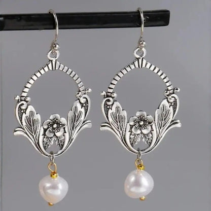Beautiful Pearl Earring with Unique Style
