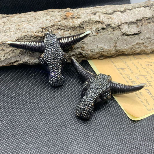 Beautiful Pendant with Unique Style