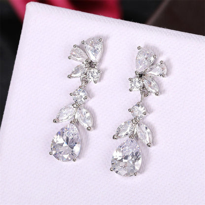 Charming Earring for Any Occasion
