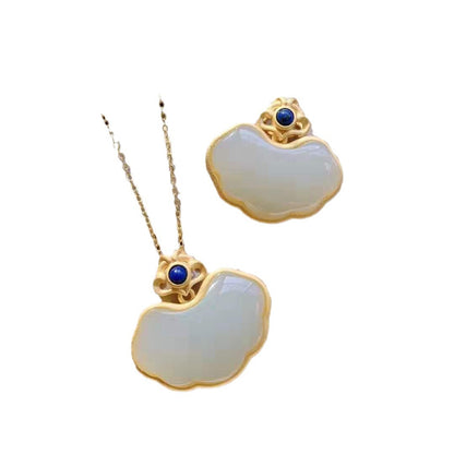 Elegant Silver Necklace for Every Occasion