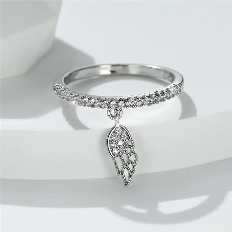 Romantic Pendant for Special Moments