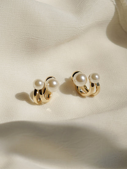 Charming Pearl Earring for Any Occasion