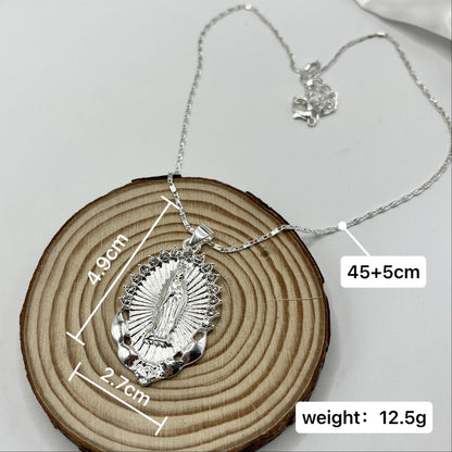 Stunning Necklace for Daily Wear