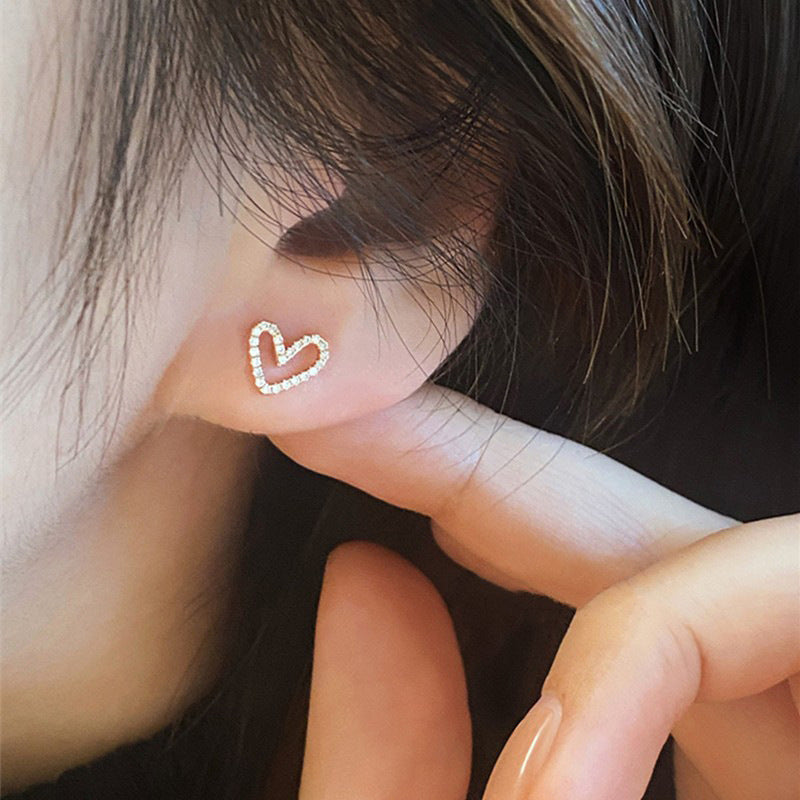 Classic Earring with Timeless Appeal
