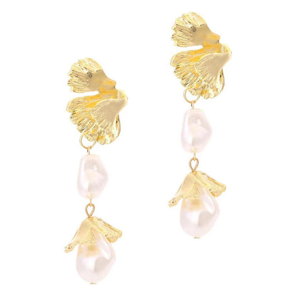 Stunning Pearl Earring for Daily Wear