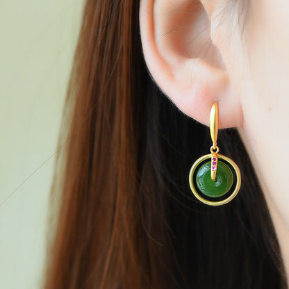 Elegant Silver Piece for Every Occasion