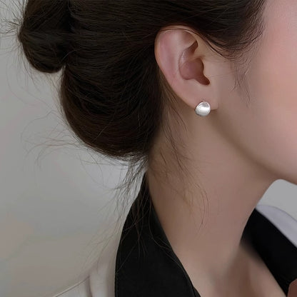 Charming Piece for Any Occasion