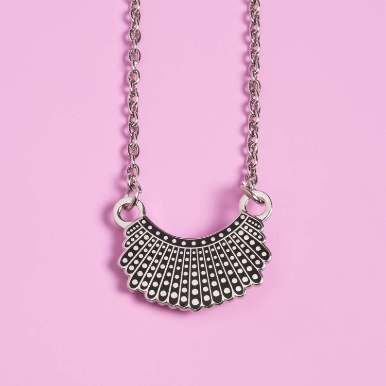 Stunning Necklace for Daily Wear