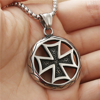Elegant Pendant for Every Occasion