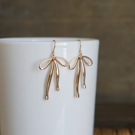 Charming Earring for Any Occasion