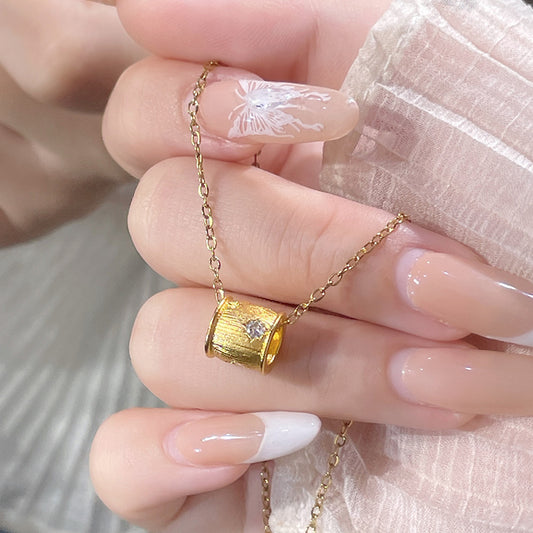 Charming Piece for Any Occasion