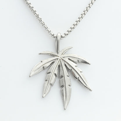 Charming Pendant for Any Occasion