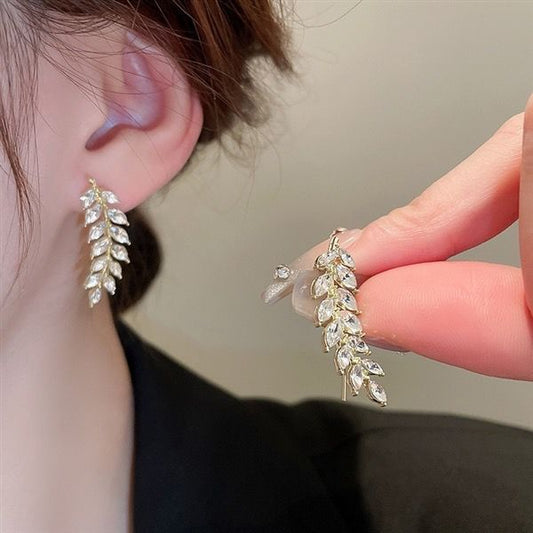 Stunning Earring for Daily Wear
