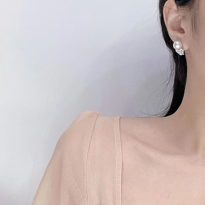 Delicate Artisan Pearl Earring