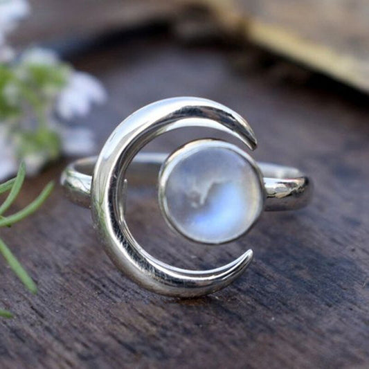 Beautiful Ring with Unique Style