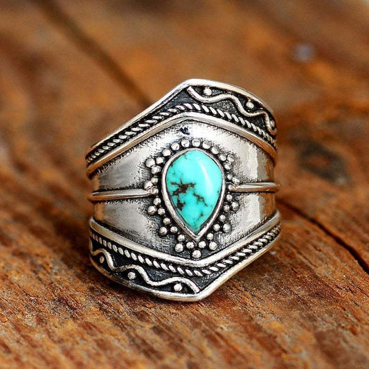 Classic Ring with Timeless Appeal