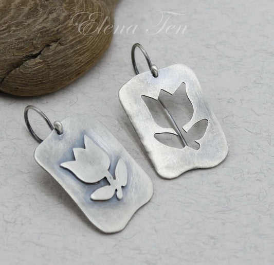 Charming Earring for Any Occasion