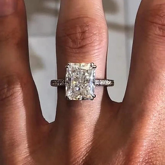 Beautiful Ring with Unique Style