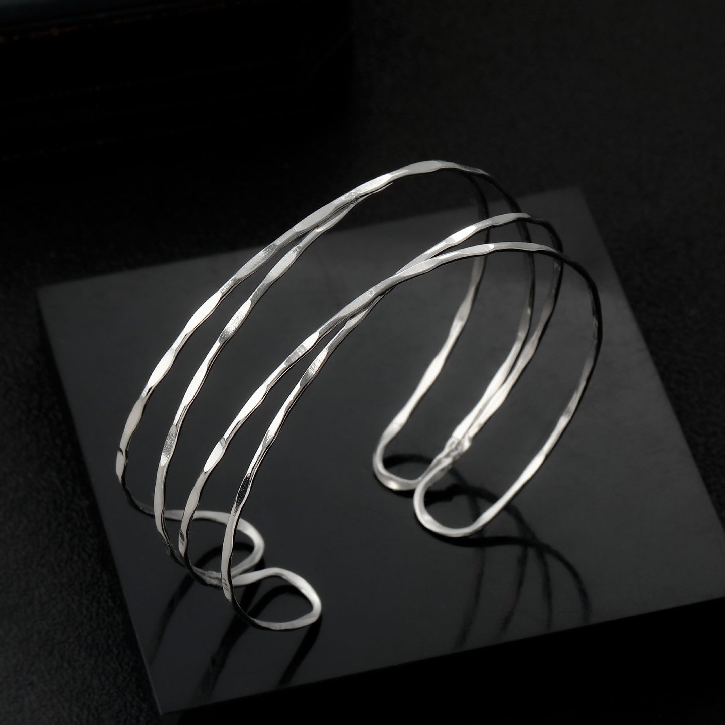 Beautiful Piece with Unique Style