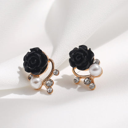 Charming Pearl Earring for Any Occasion
