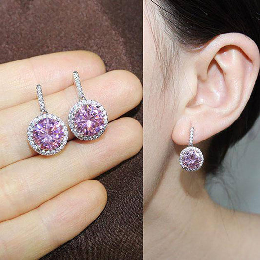 Charming Earring for Any Occasion