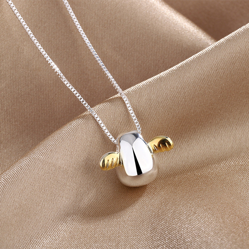 Romantic Gold Necklace for Special Moments