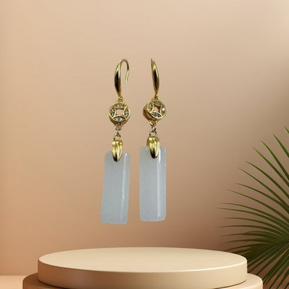 Romantic Silver Earring for Special Moments
