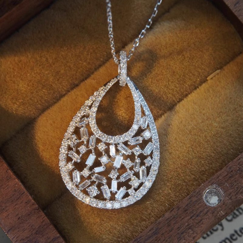 Stunning Necklace for Daily Wear