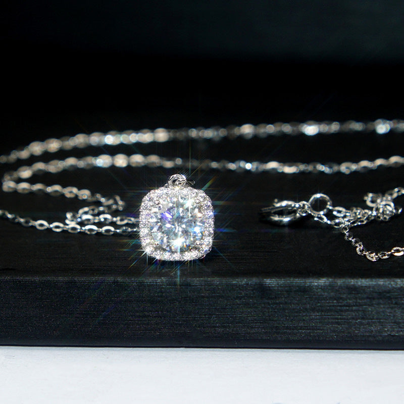 Romantic Necklace for Special Moments