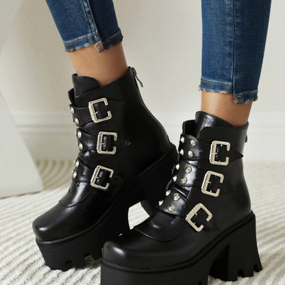 Graceful Orthopedic Boots for Modern Look