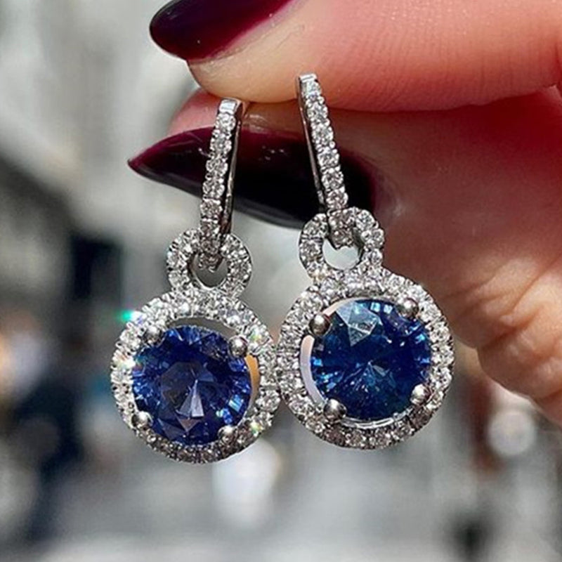 Elegant Earring for Every Occasion