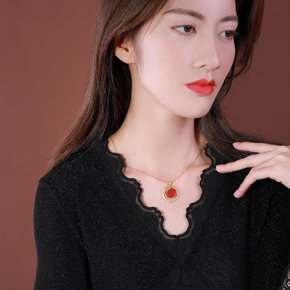 Stunning Gold Pendant for Daily Wear