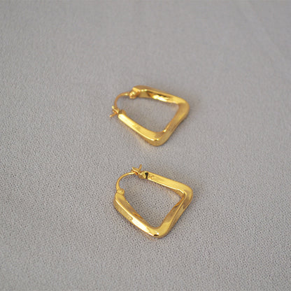 Romantic Earring for Special Moments