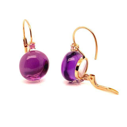 Charming Gold Earring for Any Occasion
