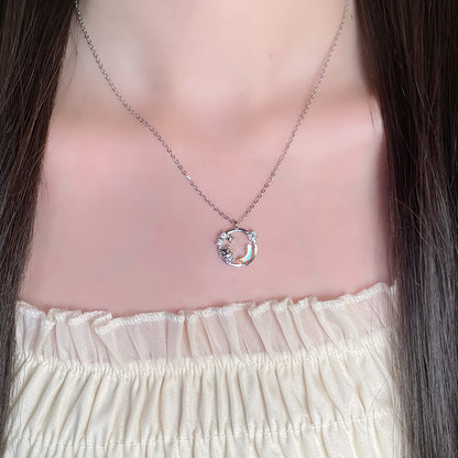 Classic Necklace with Timeless Appeal