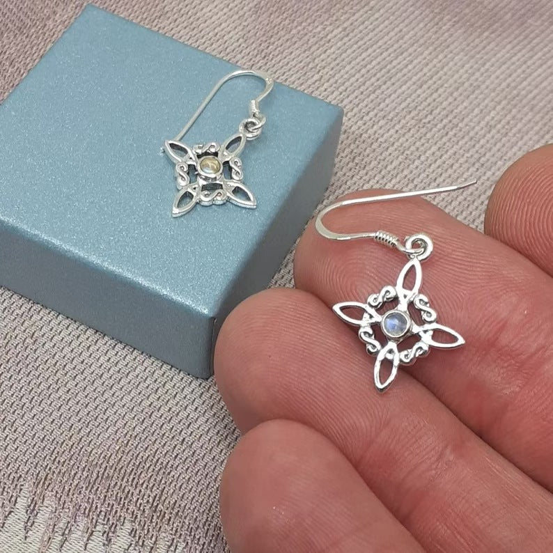 Stunning Earring for Daily Wear