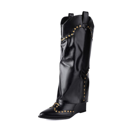 Graceful Orthopedic Boots for Modern Look